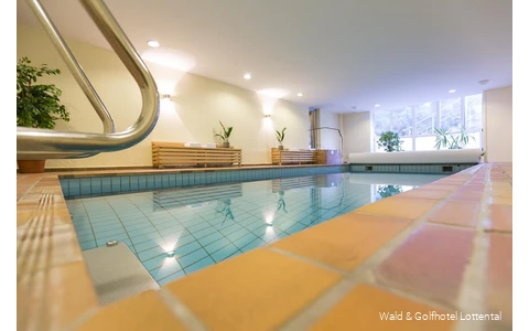 Schwimmbad im Wald & Golfhotel Lottental in Bochum