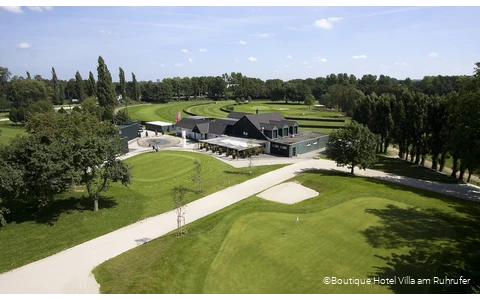 Golfclub Mülheim Raffelberg, einer der Golfplätze des Boutique Hotels Villa am Ruhrfer in Mülheim