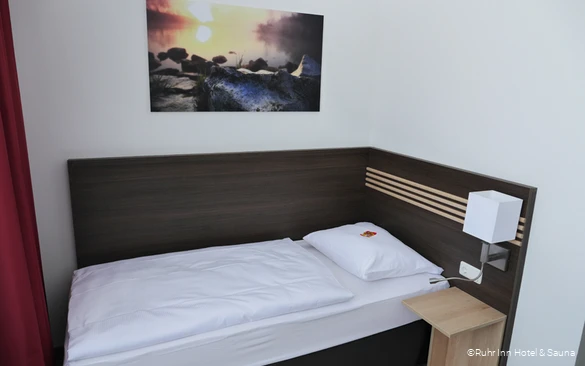 Einzelzimmer des Ruhr Inn Hotel & Sauna in Hattingen